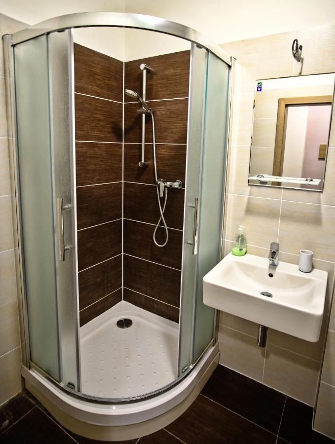 Apartman Na Kraji Lesa Všemina Exterior foto